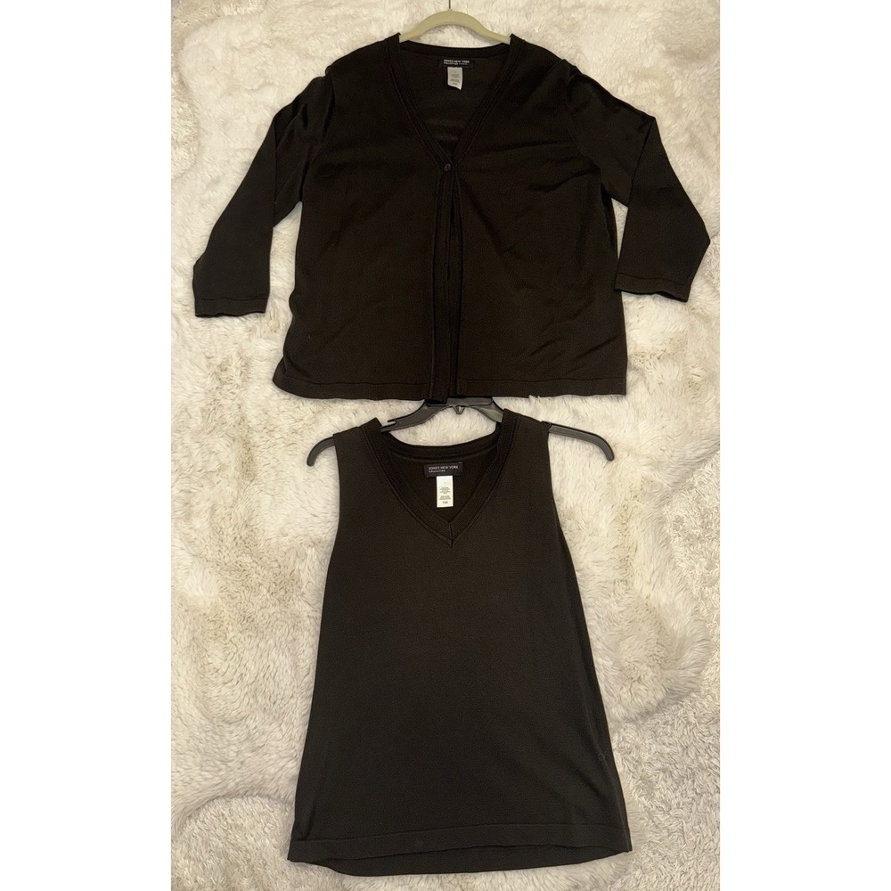 Jones New‎ York Collection Woman 2 Piece Cardigan (Size 1X) And Tank (Size L)